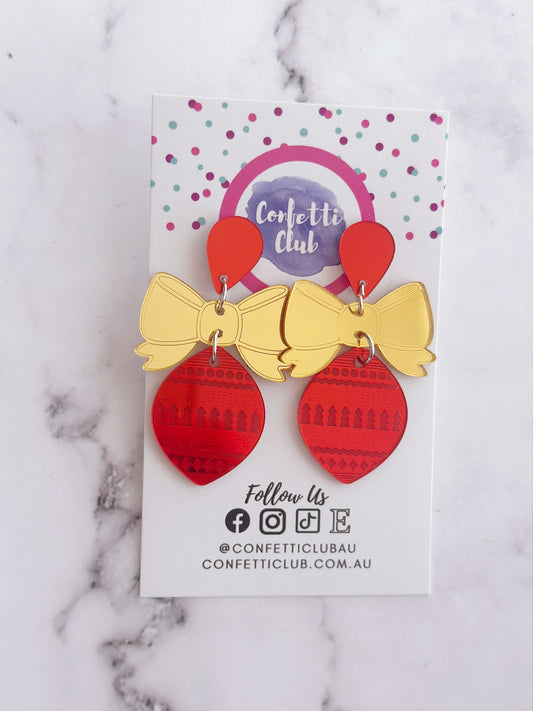 Red Ornament Gold Bow